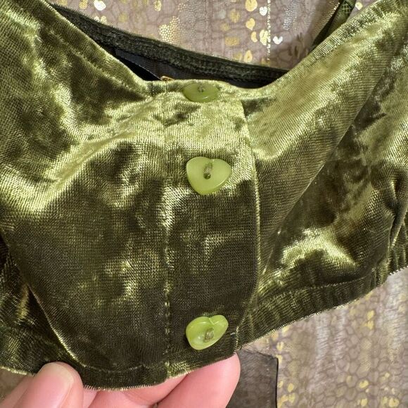 Urban Outfitters Only Hearts X Out From Under Velvet Heart-Button Bra Green XS/S - Picture 5 of 11